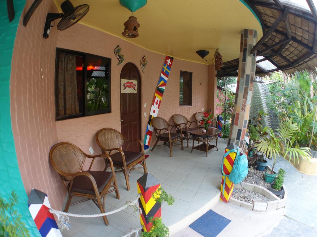Takatuka Beach Resort Sipalay Luaran gambar