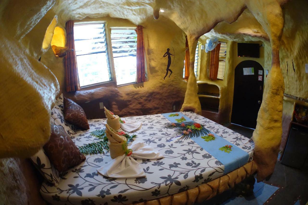 Takatuka Beach Resort Sipalay Luaran gambar